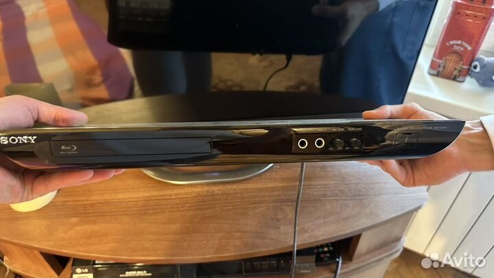 Blu-ray-плеер Sony BDP-S495