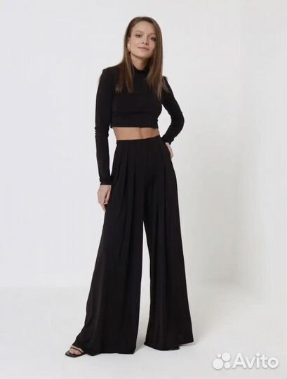 Струящийся костюм в школу палаццо тренд 44 46