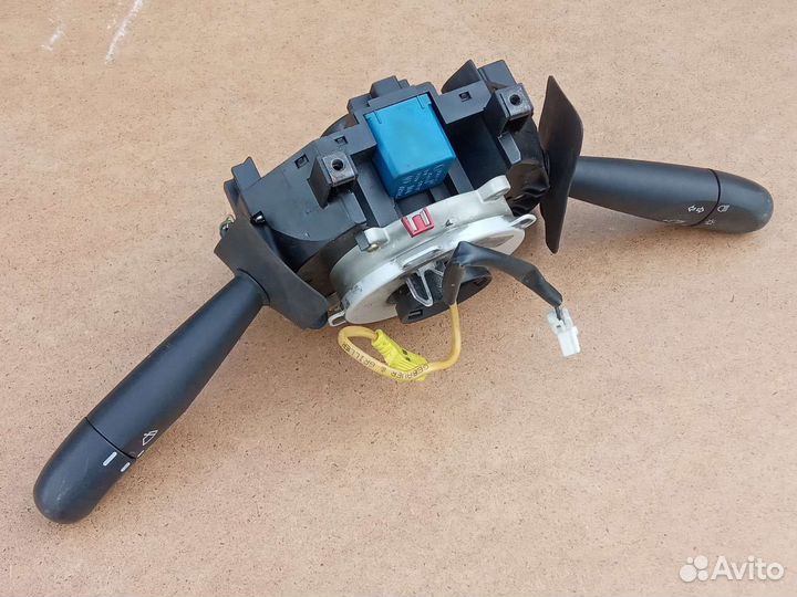 Переключатели подрулевые Alfa Romeo 156