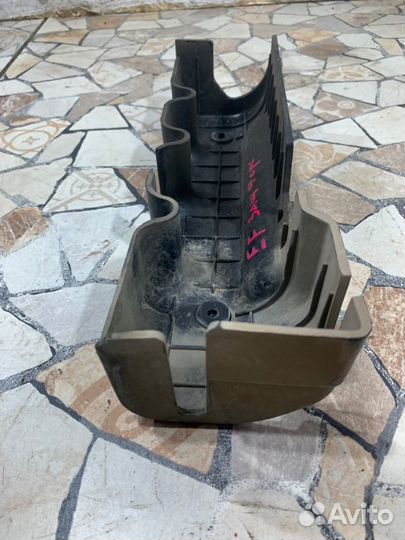 Крышка топливной рейки Hyundai Sonata New 2.0 Gls