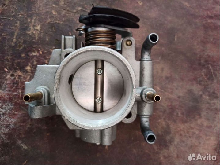 Дросельная заслонка ваз