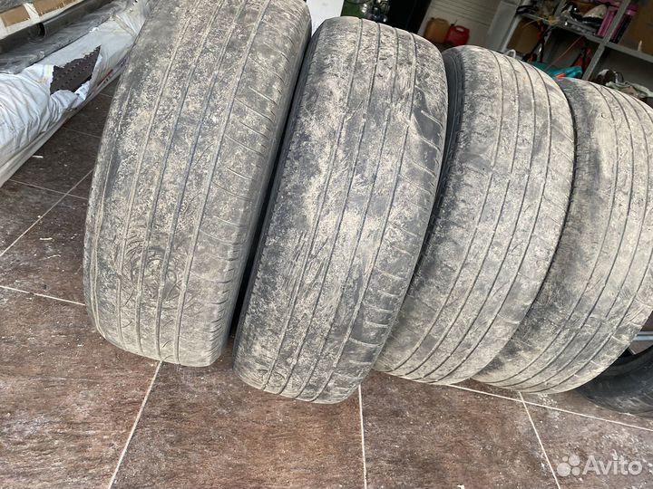 Bridgestone Dueler H/P 215/65 R16