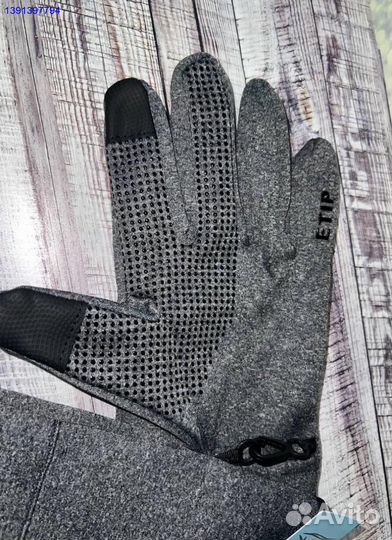 Перчатки the north face