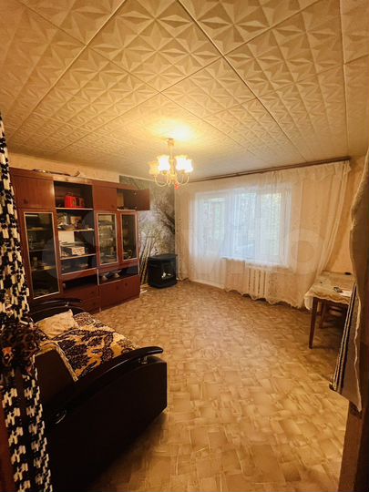 2-к. квартира, 50 м², 4/5 эт.