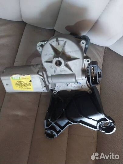 Моторчик заднего дворника Cadillac Escalade