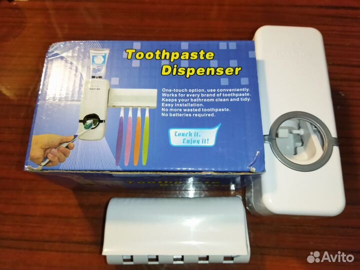 Дозатор для зубной пасты