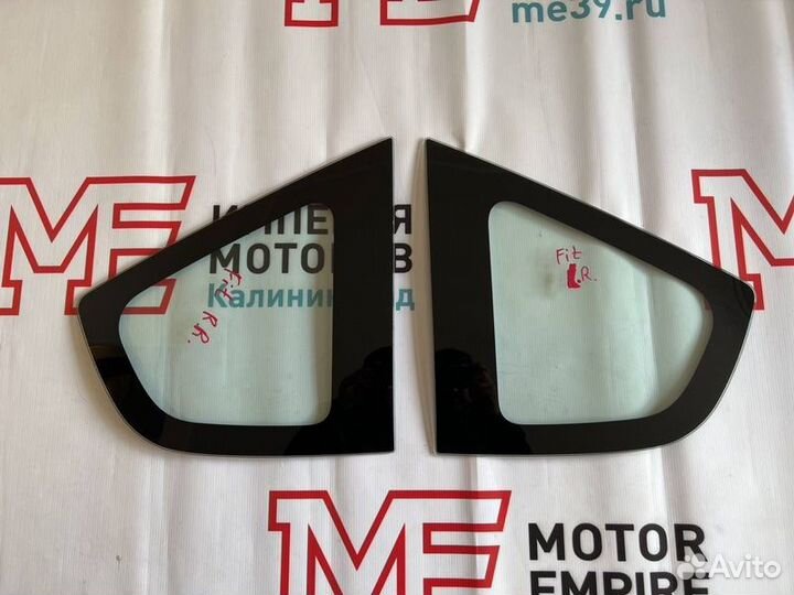 Форточка задняя Honda Fit GE8 L15A7 2010