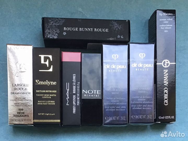 Косметика для губ