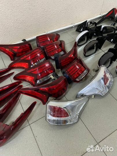 Задние фонари Mitsubishi Outlander 3 GF