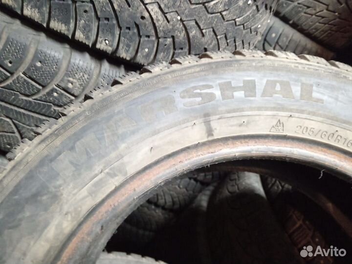 Marshal I'Zen KW22 205/60 R16