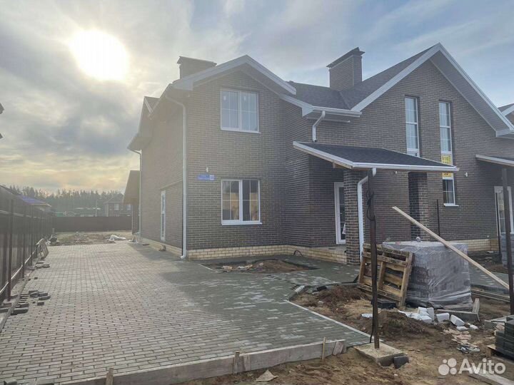 Ипотечный брокер, специалист по недвижимости