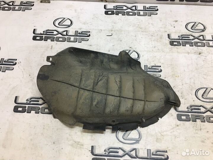 Защита горловины бензобака лев. зад. Lexus RX300