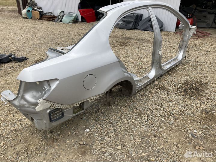 Правый порог,стойка с задним крылом Шевроле Эпика