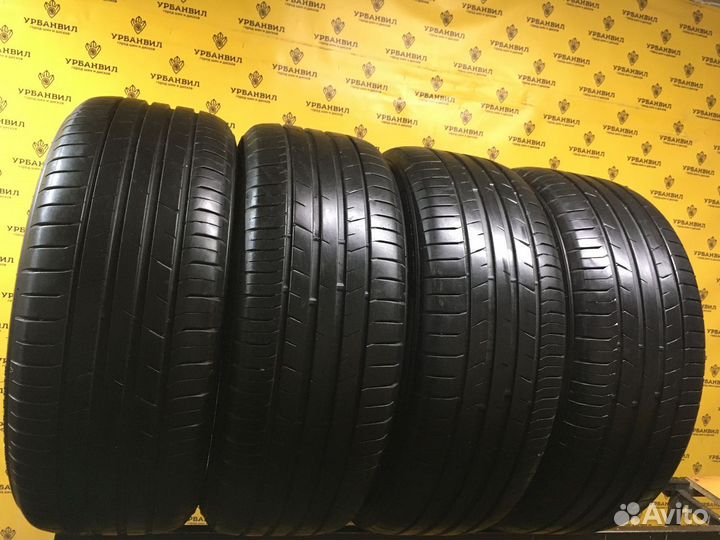 Toyo Proxes Sport SUV 235/50 R19 99W