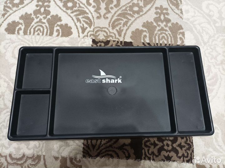 Монтажный столик (карповый столик)