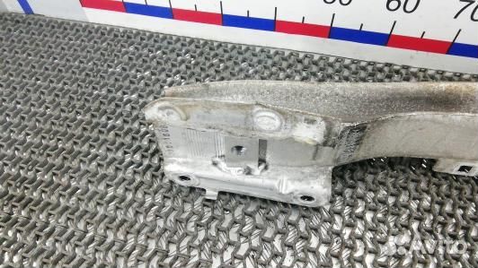 Усилитель бампера передний (кронштейн) renault lag