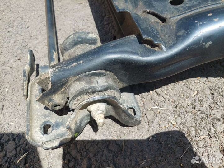 Балка задняя Audi A4 B5 Ауди А4 Б5