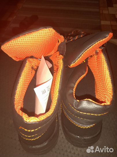 Спецобувь новая 43 размер