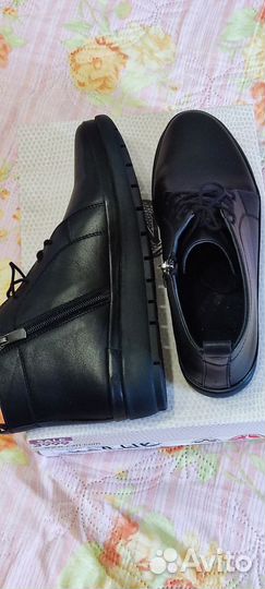 Ботиночки демисезонные женские 38 размер Новые