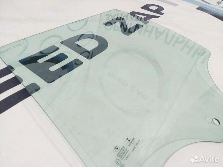 Стекло двери заднее левое BMW X3 F25