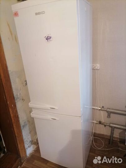 Холодильник beko