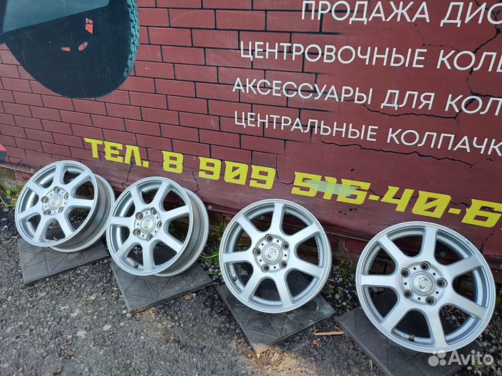 Красивые диски r15 5x114.3