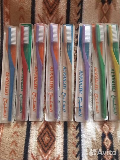 Зубная щетка