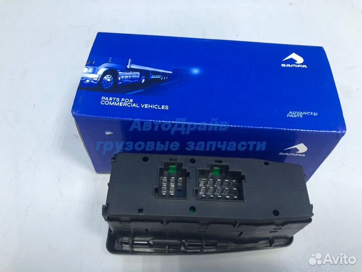 Блок выключателей левой двери MAN TGA TGX TGS (без