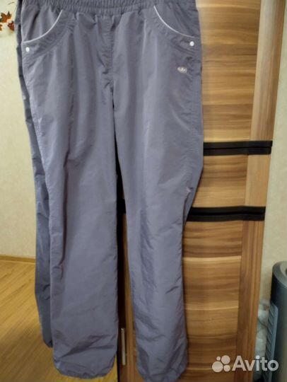 Спортивный костюм женский