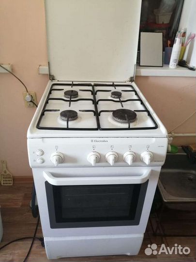 Газовая плита бу и газовые балоны