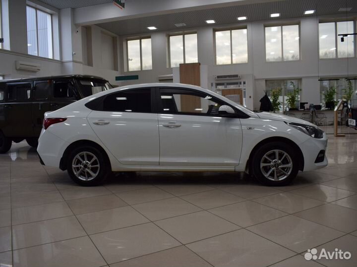 Hyundai Solaris 1.6 AT, 2018, 170 000 км