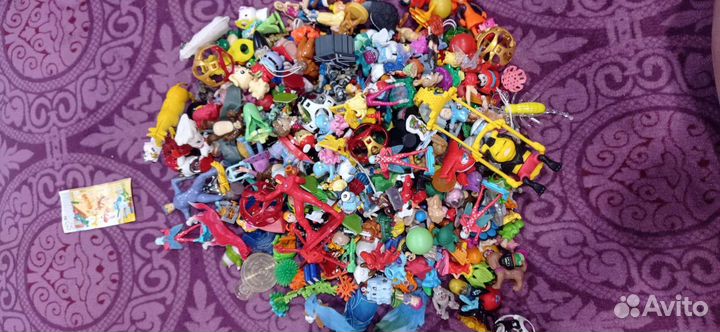 Игрушки киндер сюрприз