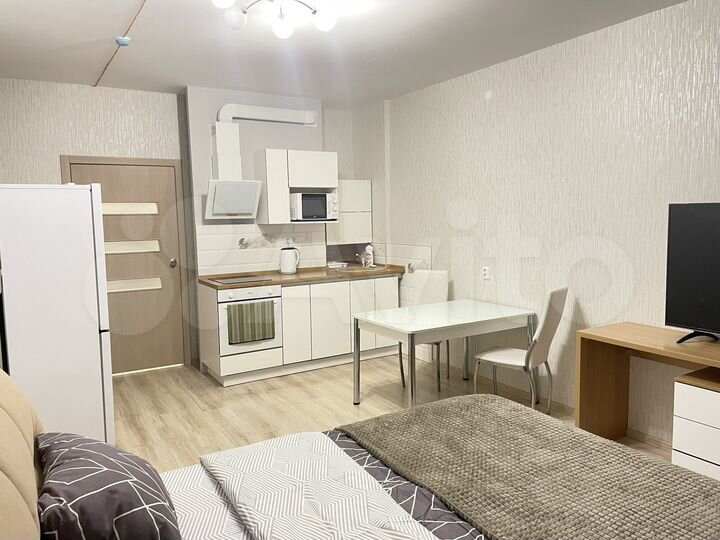 Квартира-студия, 38 м², 1/25 эт.