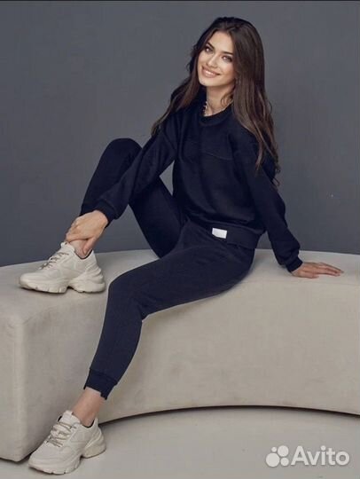 Спортивный костюм женский Новый
