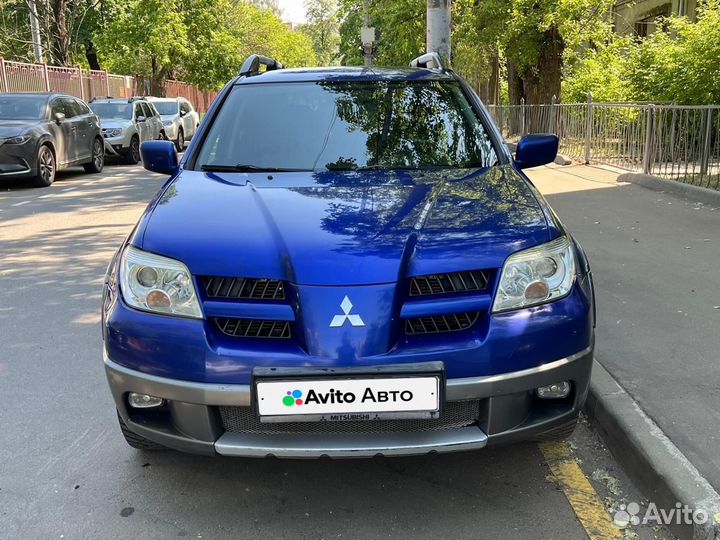 Mitsubishi Outlander 2.4 AT, 2005, 247 400 км