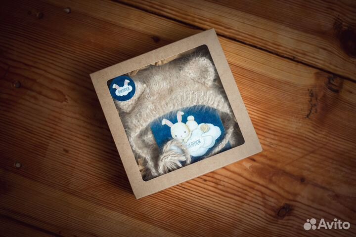 Шапочка и пинетки из ангоры (подарочный набор)