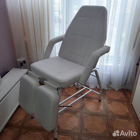Педикюрное кресло