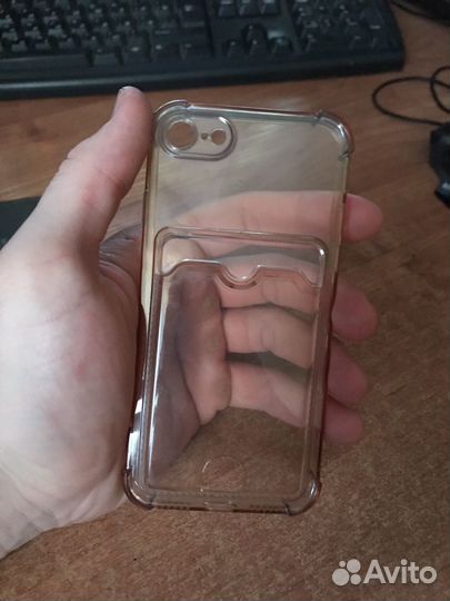 Продам чехол от iPhone 7. Продаю за ненадобностью