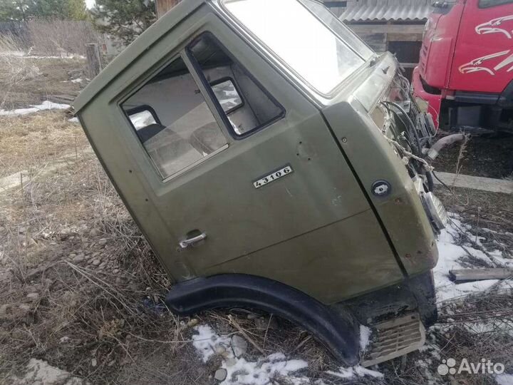 Продам кабину