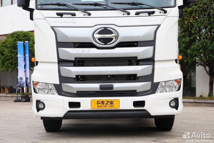 Hino 700, 2023