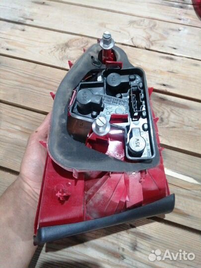 Фонарь задний Volkswagen Jetta седан 1.6 clra 2012