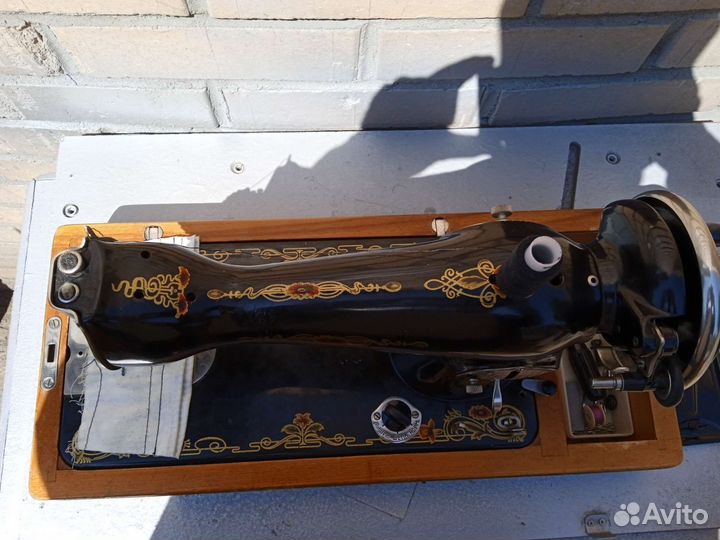 Швейная машинка Подольск 2м