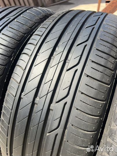 Bridgestone Turanza T001 215/60 R16