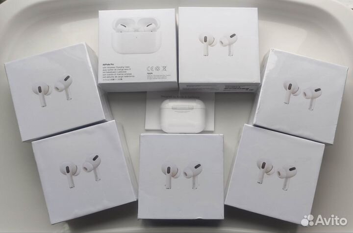 Новые беспроводные наушники Apple AirPods pro 2