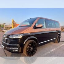 Volkswagen Multivan 2.0 AMT, 2020, 45 000 км, с пробегом, цена 8 950 000 руб.