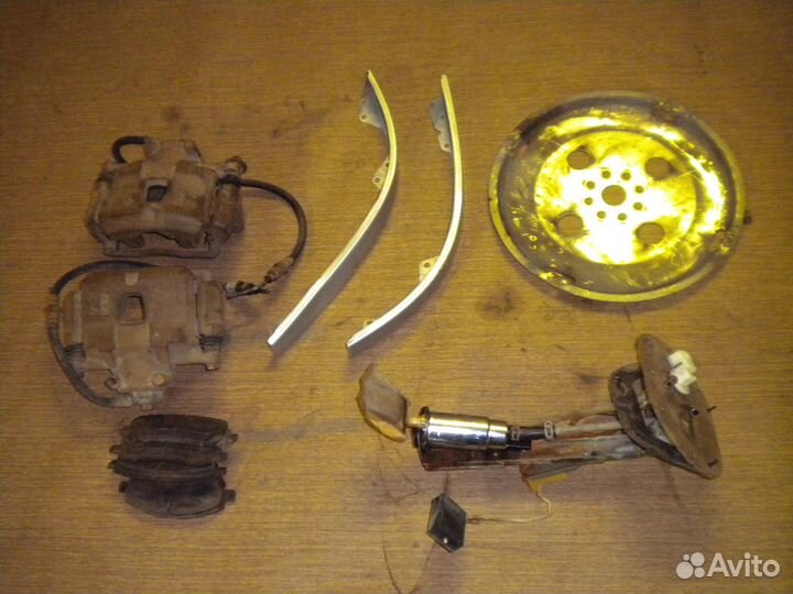 Стекло задней левой двери Subaru Impreza GF2 wagon