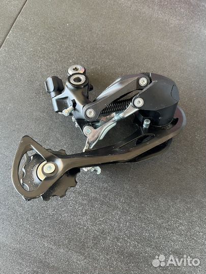 Задний переключатель shimano RD-M2000 Altus
