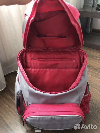 Рюкзак школьный