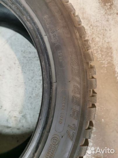 Michelin X-Ice North 3 245/45 R17