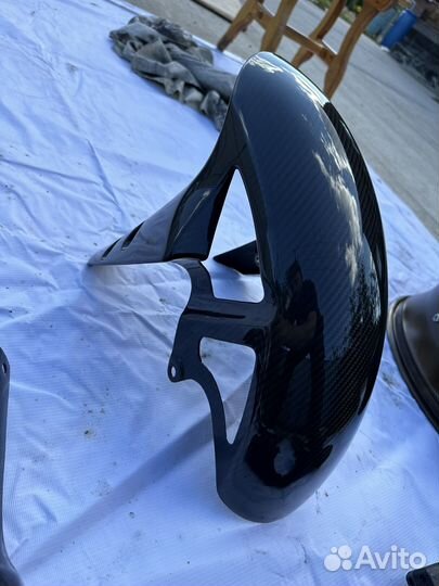 Карбон yamaha r 1 09-14 год